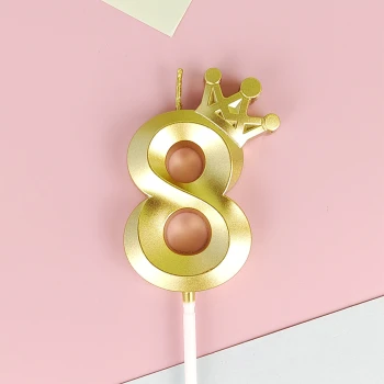 Свеча для торта цифра "8" с короной ЗОЛОТО