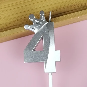 Свеча для торта цифра "4" с короной СЕРЕБРО